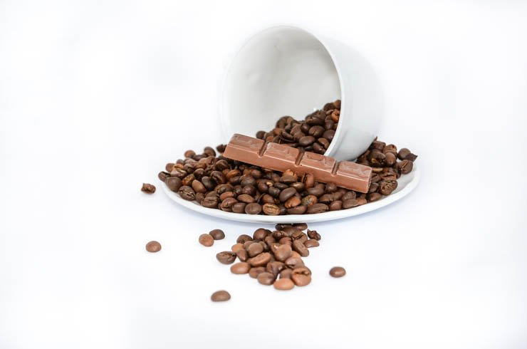 chocolate coffee cafe bean beans mug cup coffeeshop plate