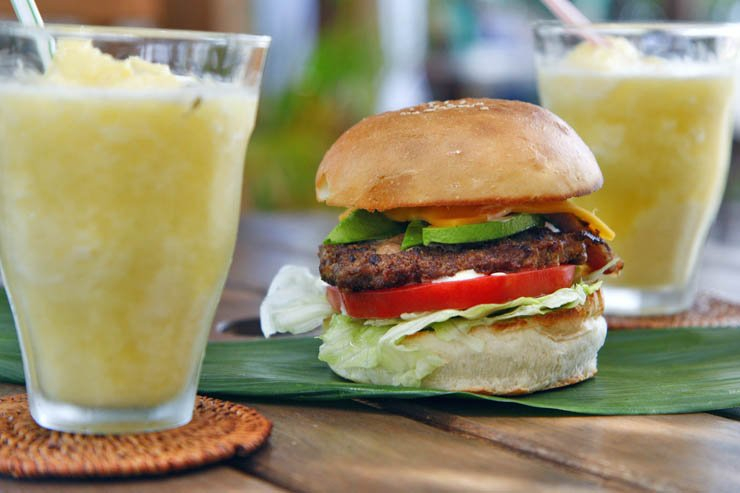 food fast fastfood cook cooking restaurant meal eat eating juice restaurant burger sandwich hamburger