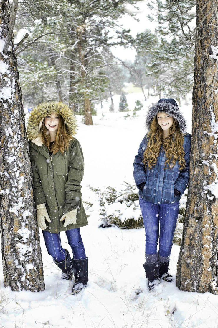 forest girls friends snow trees smile ladies women