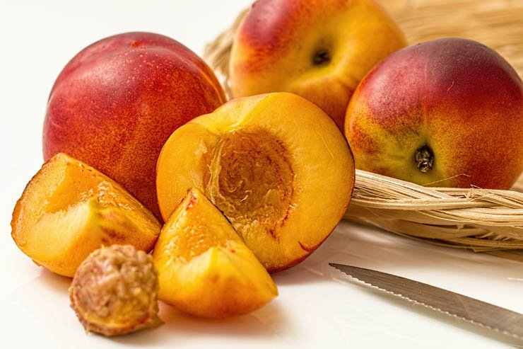 fruit fruits health healthy food peach knife