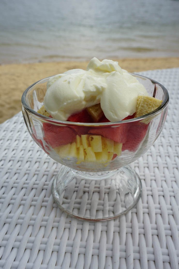 fruit salad cream ice icecream bowl glass banana fruits dessert food