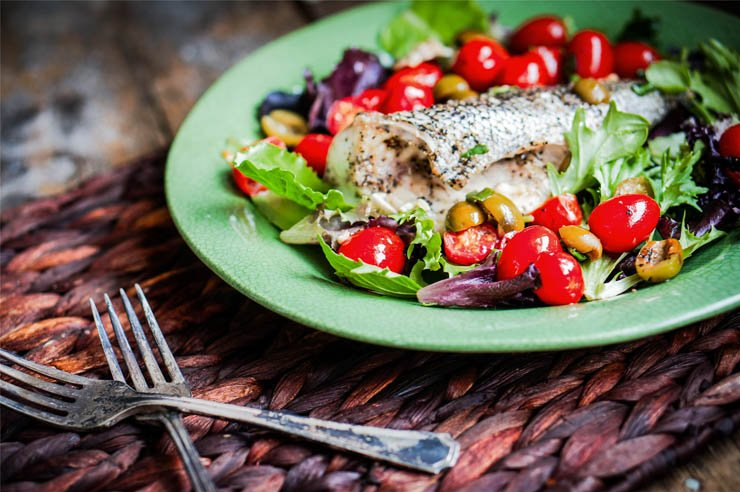 restaurant meal food dish eat cook cooking fork fish salad sea seafood vegetables vegetable