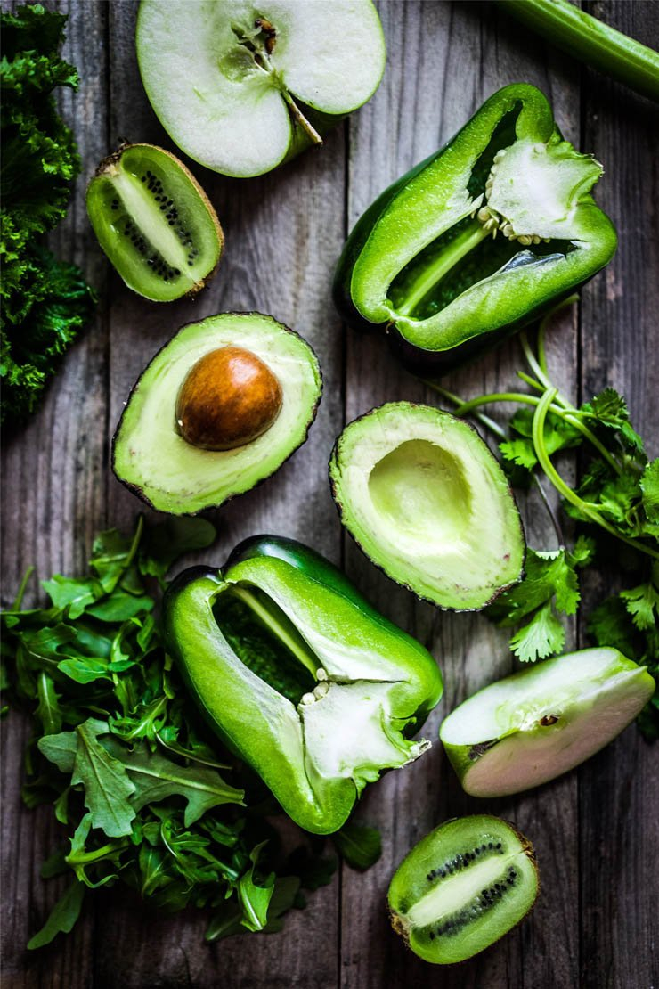 vegetable vegetables salad health healthy food diet eat restaurant pepper bell avocado herb herbs apple kiwi green