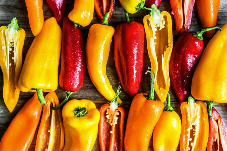 vegetable vegetables salad health healthy food diet eat restaurant pepper chili hot spicy