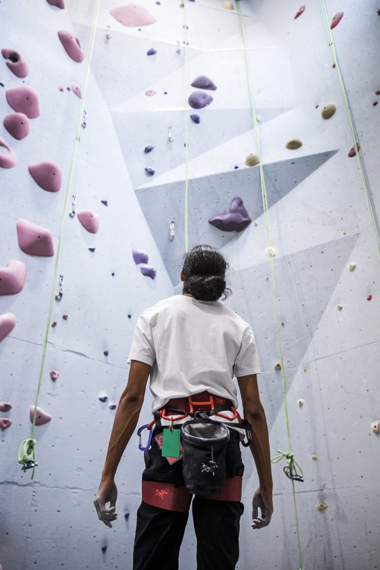 athlete sport sports climb climbing rocks gym club strength strong focus
