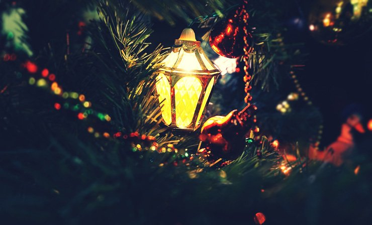 eve snow christmas xmas holiday holidays tree decoration decorations new year winter lantern light lights