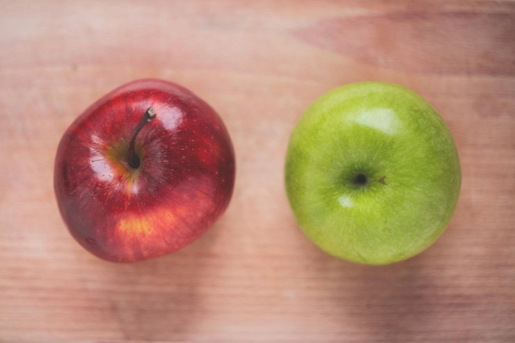 fruit fruits food health healthy vitamin vitamins wooden table wood apple apples