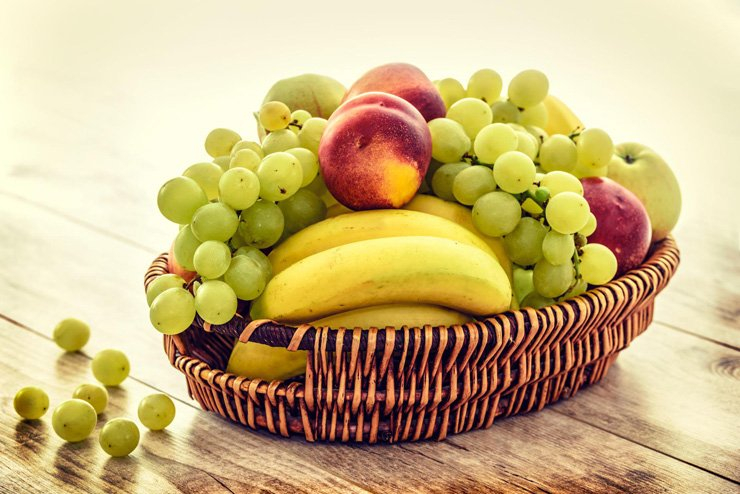 fruit fruits food healthy health diet basket grapes peach banana apple pocket