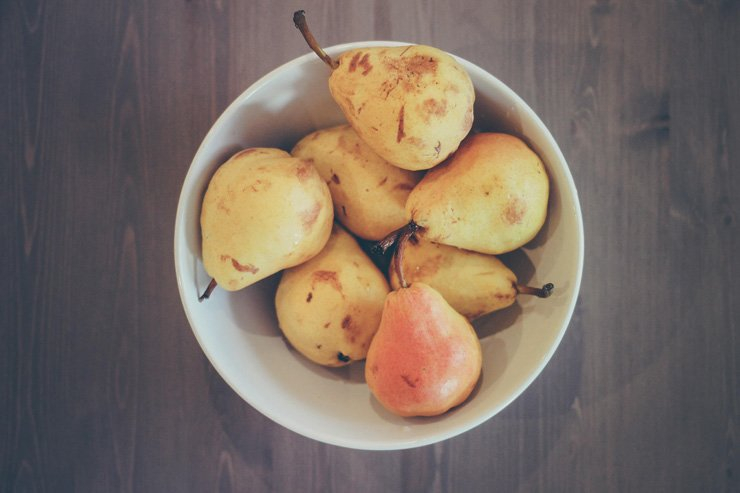 fruit fruits food healthy health diet bowl pears pear