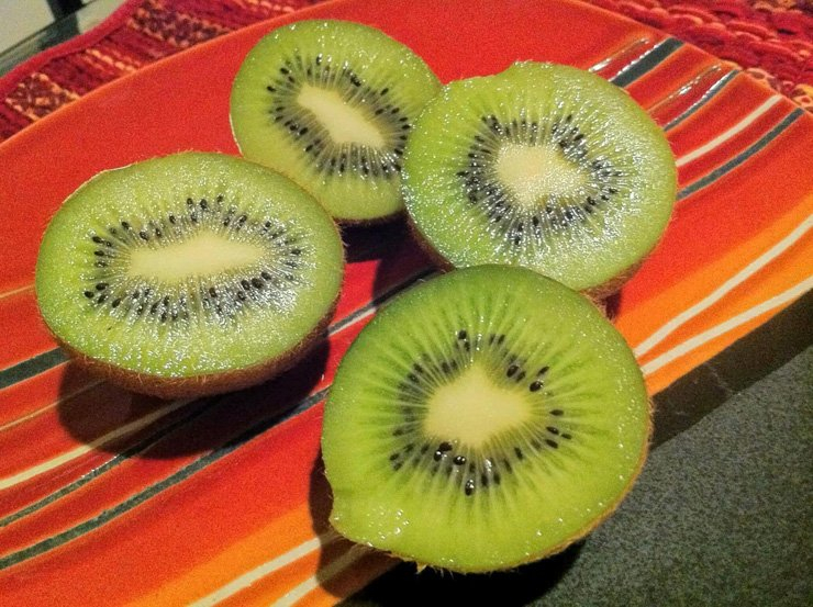 fruit fruits food healthy health diet kiwi slice