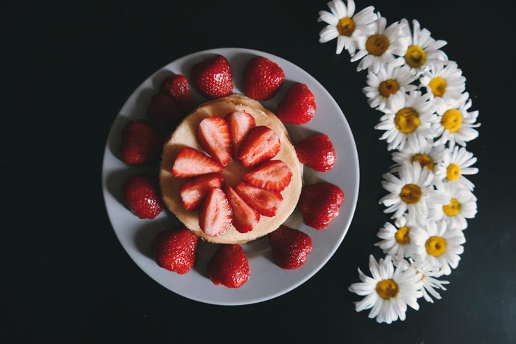 fruit fruits food healthy health diet pancake strawberry