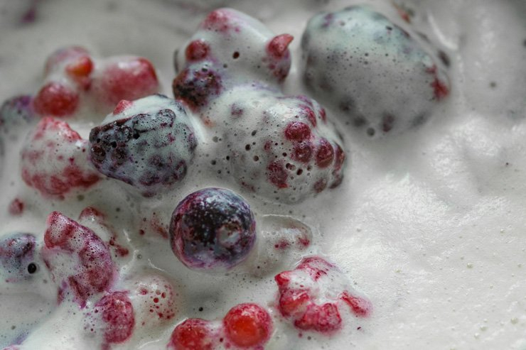 fruit fruits food healthy health diet wash clean cleaning berries
