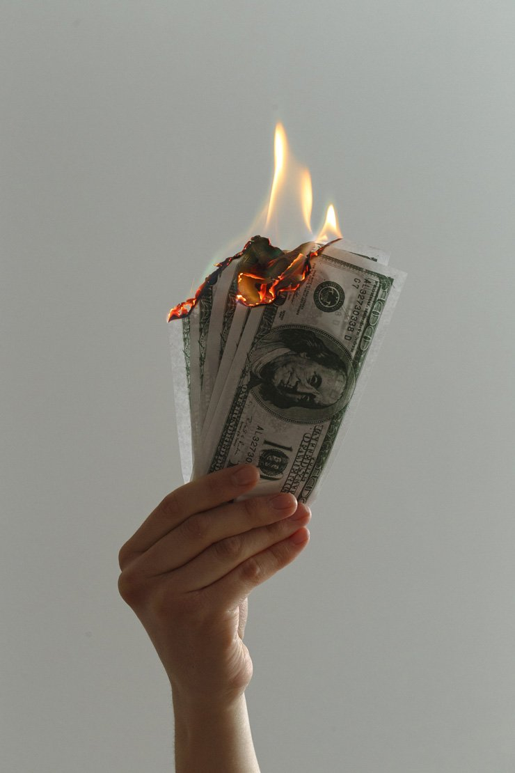 money banknote dollars bill finance dollar usd currency bank business economy bucks burn fire flame