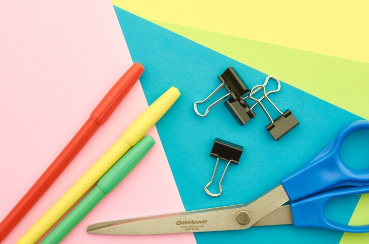 school education supply supplies learn learning study studying teach teaching clip clips paper pen pens scissor scissors