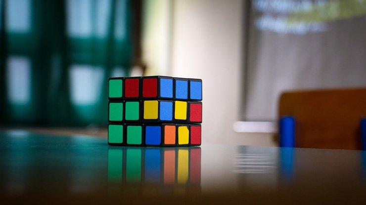 smart rubik cube board games strategic game play playing intelligent intelligence