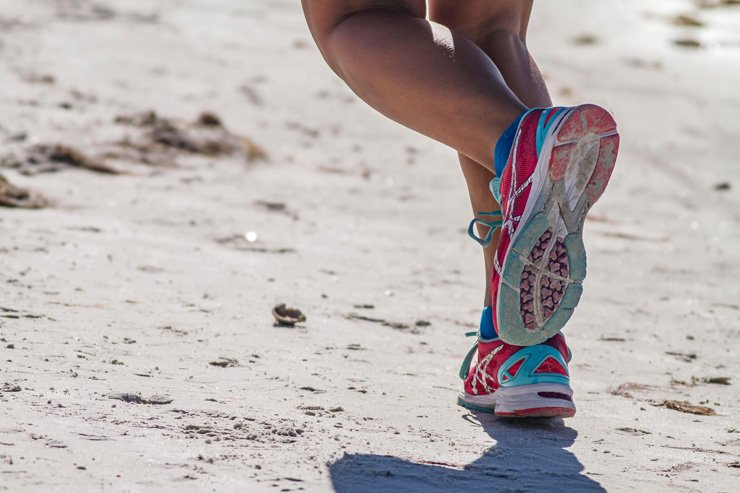 sport sports health running run jogging workout training healthy beach sand shoe shoes