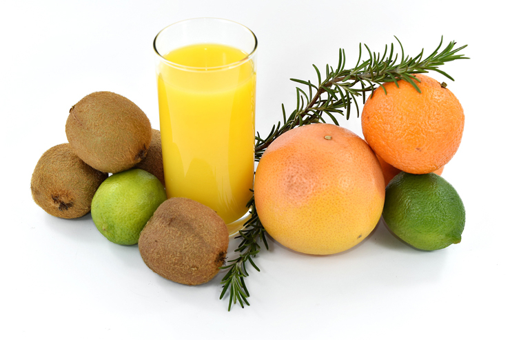 Orange Juice with Fruits