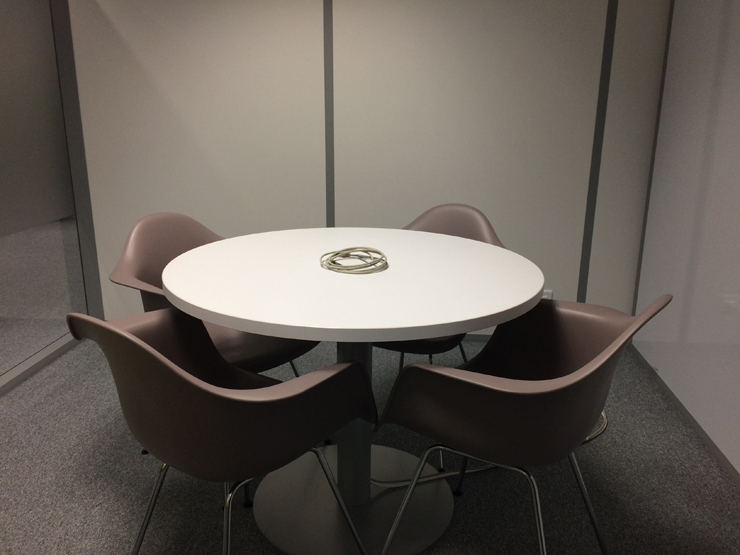 Rounded Table Meeting Room